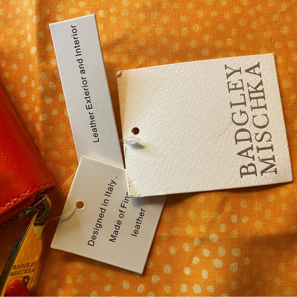 Badgley Mischka Poppy Colored zippy Wallet - Picture 3 of 8
